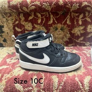 Nike Boys Court Mid Borough Sneakers